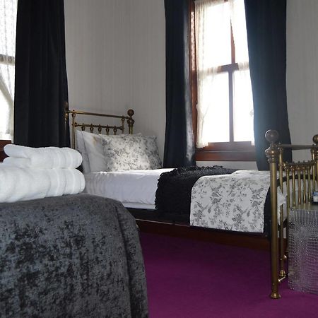 Hotel Knysna House à Lerwick Extérieur photo